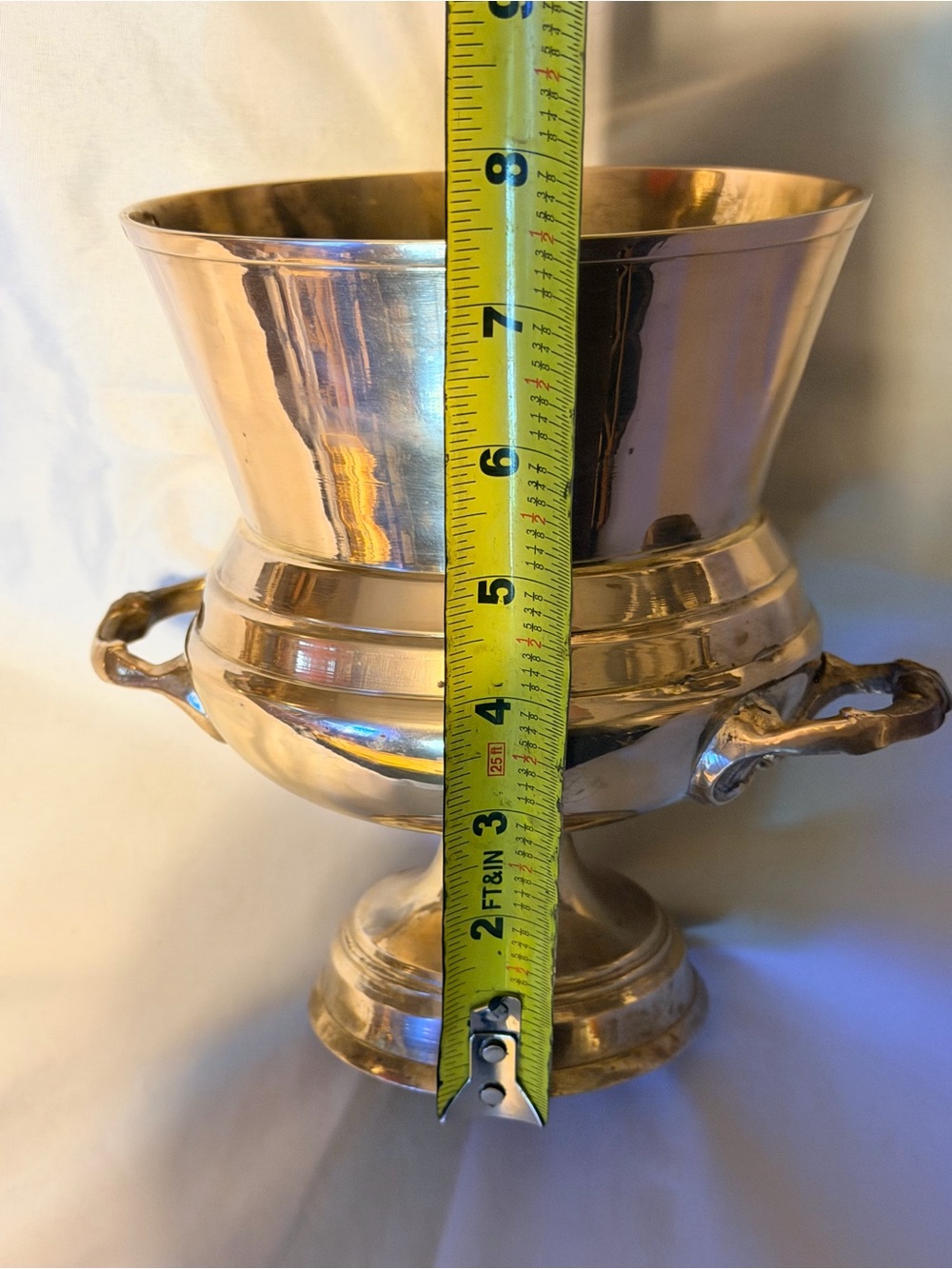 Vintage Brass Pedestal Urn Planter Made in India Ornate Handles 8" Heavy - Picture 4 of 9